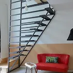 Twenty2 Apartament *